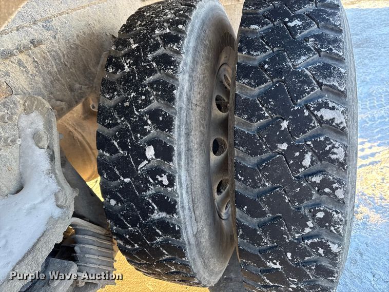 image for item EA2300 2007 Mack CT Granite ready mix truck