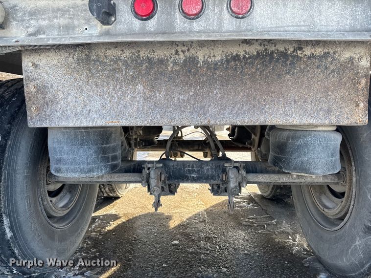 image for item EA2302 2001 Fruehuaf end dump trailer