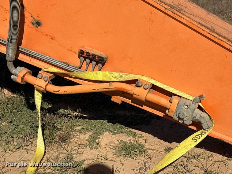 image for item EA7193 2012 Doosan DX350LC-3 excavator