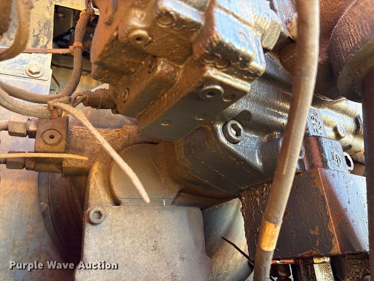 image for item EA7193 2012 Doosan DX350LC-3 excavator