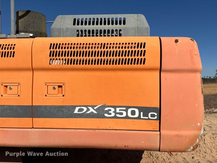 image for item EA7193 2012 Doosan DX350LC-3 excavator