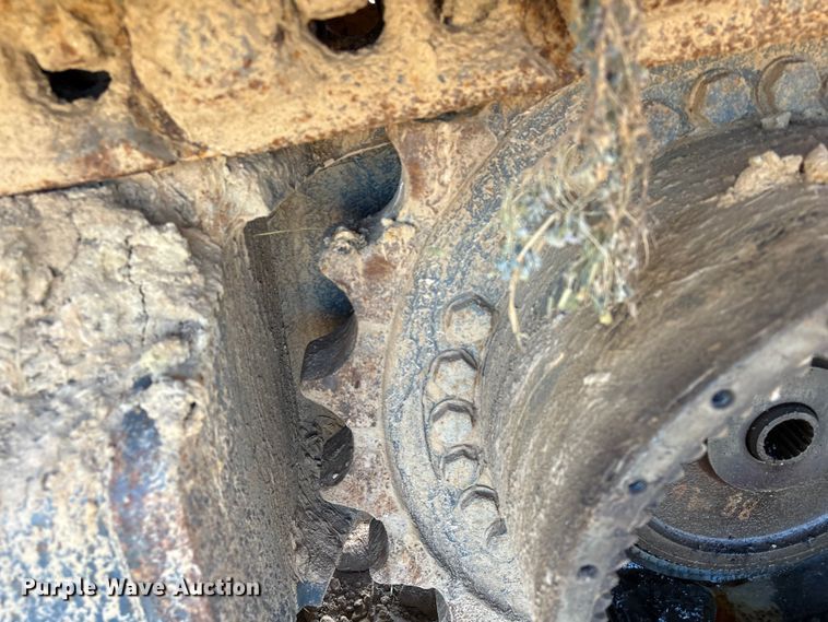 image for item EA7193 2012 Doosan DX350LC-3 excavator