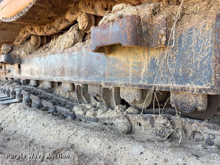 image for item EA7193 2012 Doosan DX350LC-3 excavator