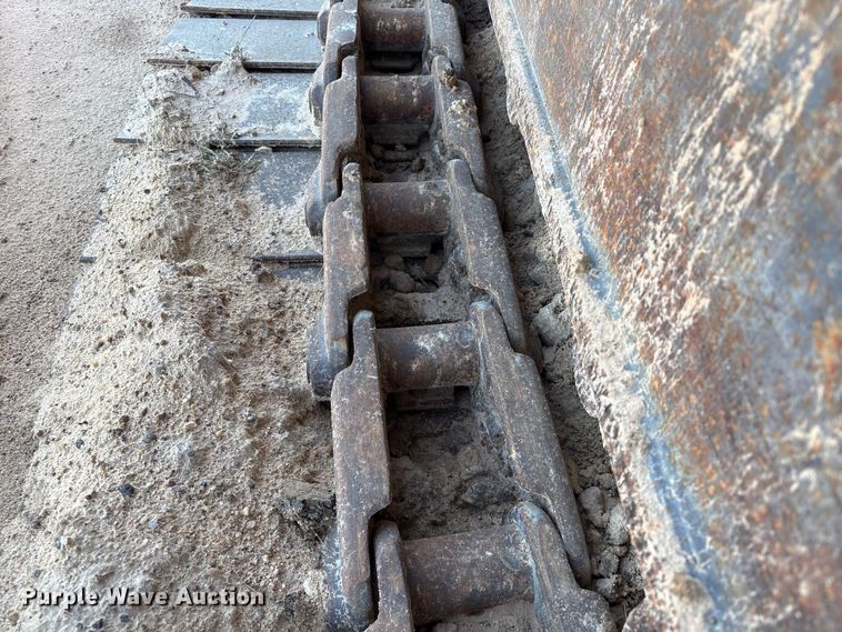 image for item EA7193 2012 Doosan DX350LC-3 excavator