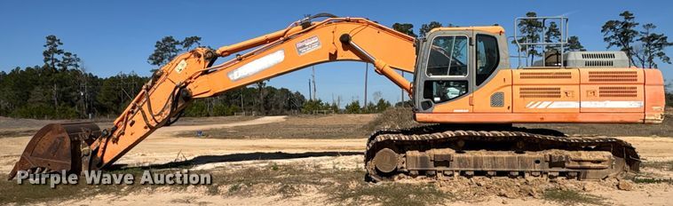 image for item EA7194 2012 Doosan DX350LC-3 excavator