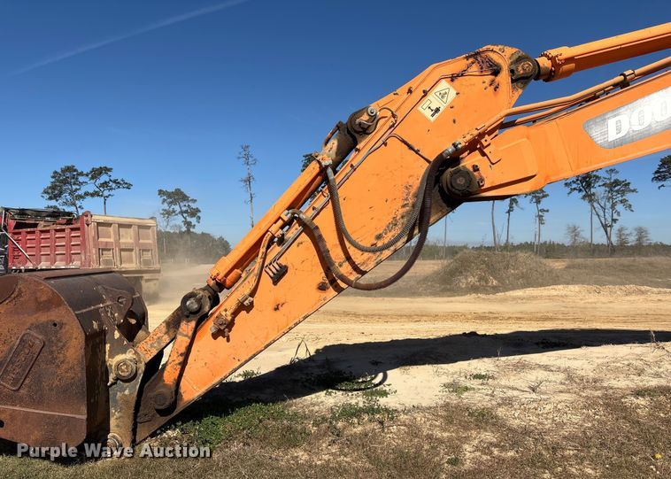 image for item EA7194 2012 Doosan DX350LC-3 excavator