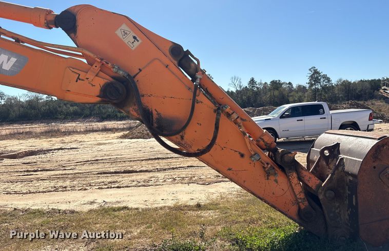 image for item EA7194 2012 Doosan DX350LC-3 excavator