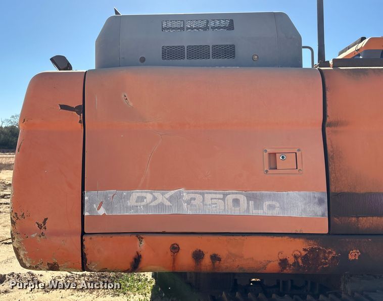 image for item EA7194 2012 Doosan DX350LC-3 excavator