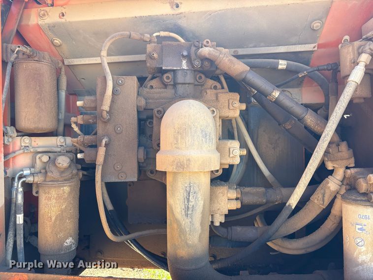 image for item EA7194 2012 Doosan DX350LC-3 excavator