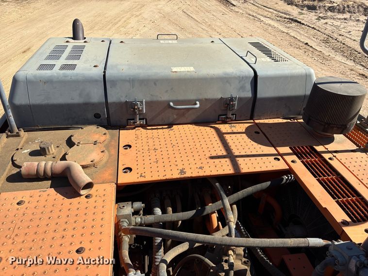 image for item EA7194 2012 Doosan DX350LC-3 excavator