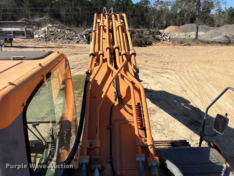 image for item EA7194 2012 Doosan DX350LC-3 excavator