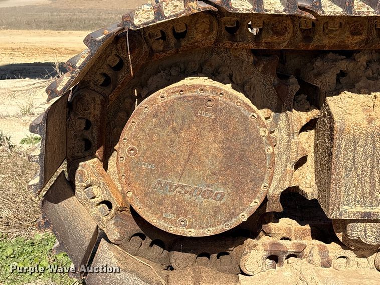 image for item EA7194 2012 Doosan DX350LC-3 excavator