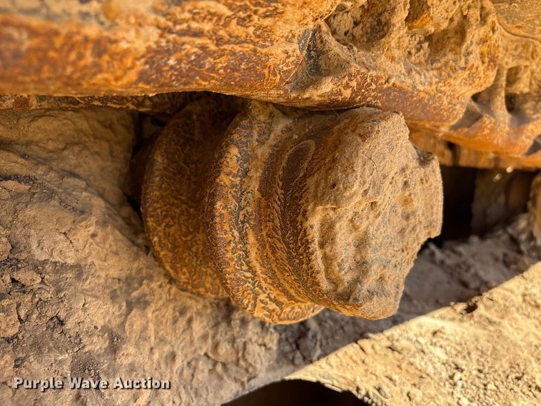 image for item EA7194 2012 Doosan DX350LC-3 excavator