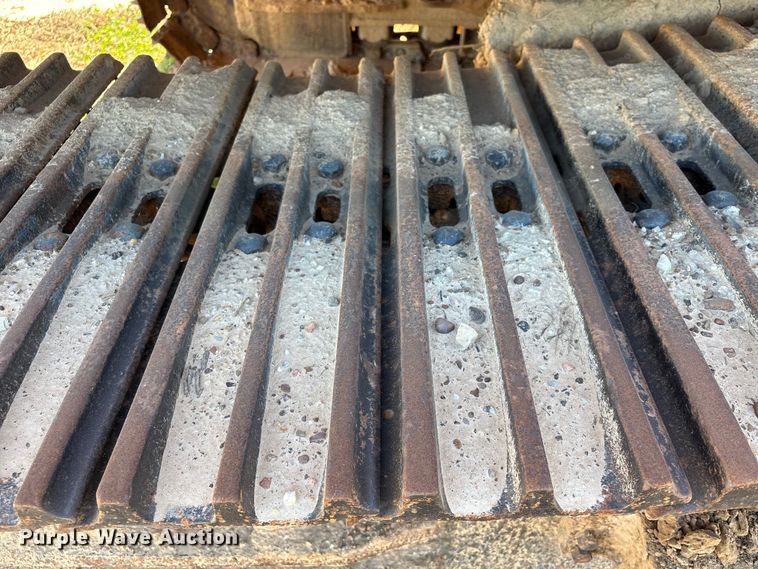 image for item EA7194 2012 Doosan DX350LC-3 excavator