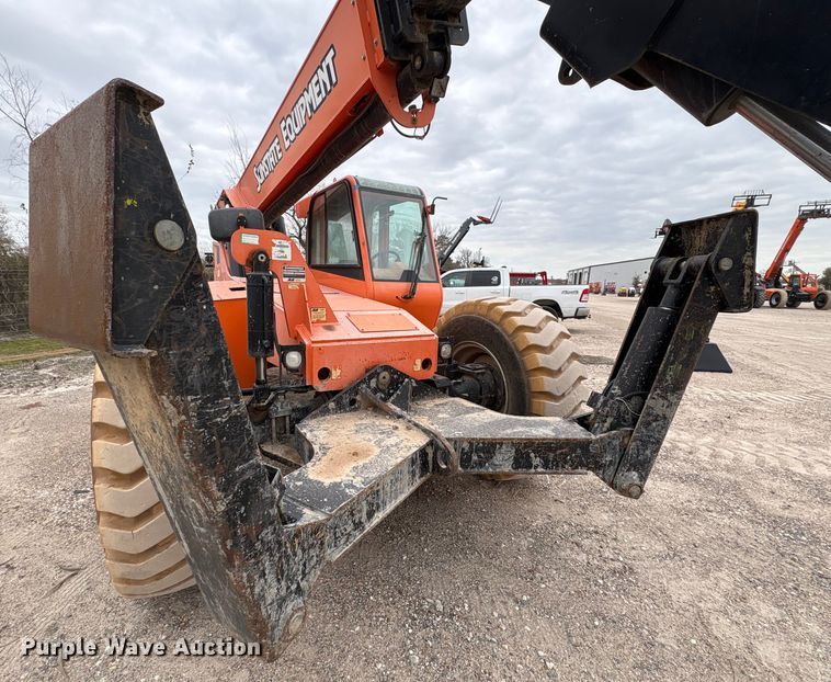 image for item EA7195 2017 JLG 10054 telehandler