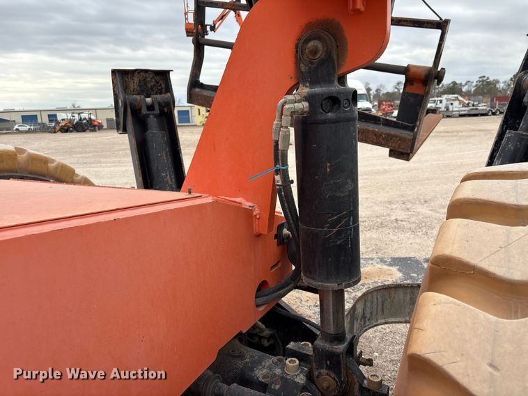 image for item EA7195 2017 JLG 10054 telehandler