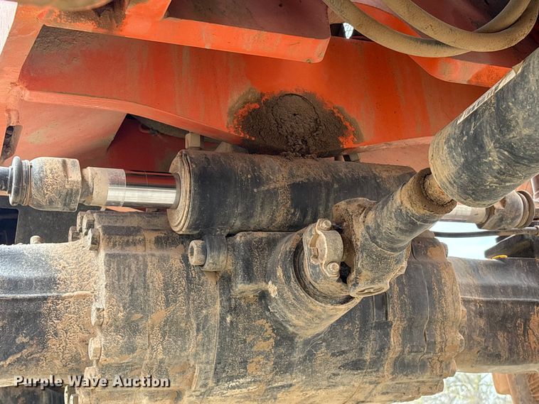 image for item EA7195 2017 JLG 10054 telehandler