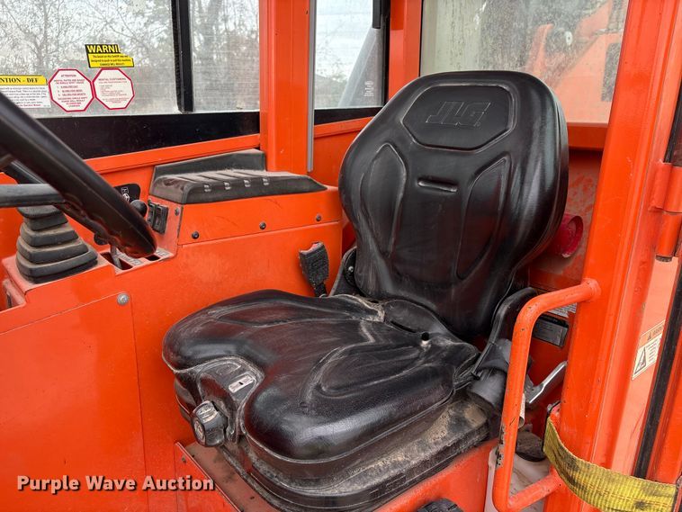 image for item EA7195 2017 JLG 10054 telehandler