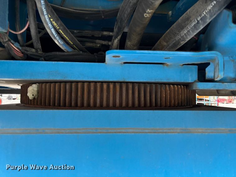 image for item EA7212 2015 Genie Z-80/60 boom lift