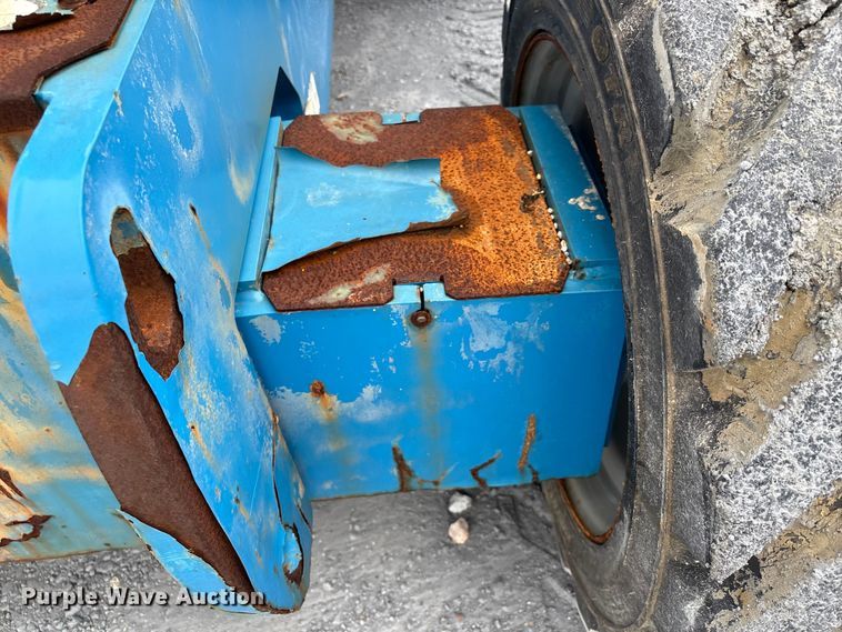 image for item EA7212 2015 Genie Z-80/60 boom lift