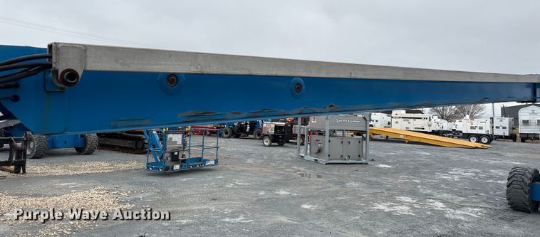 image for item EA7212 2015 Genie Z-80/60 boom lift