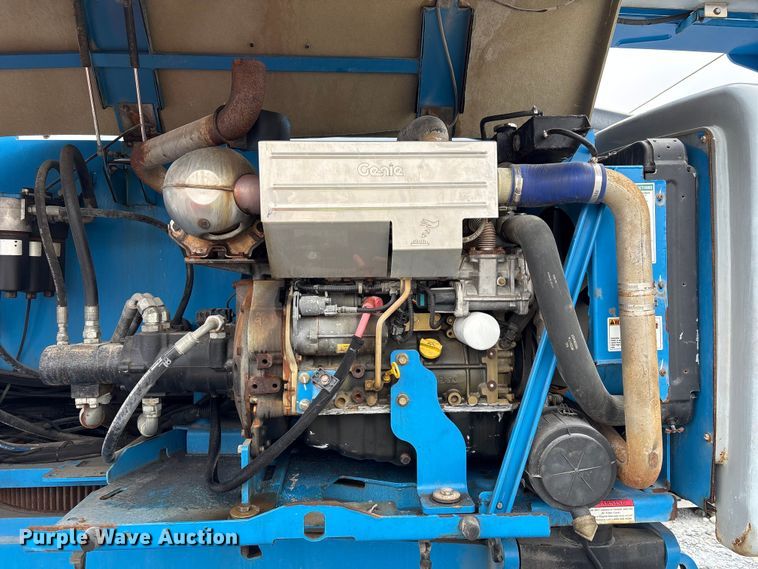 image for item EA7212 2015 Genie Z-80/60 boom lift