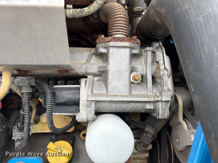 image for item EA7212 2015 Genie Z-80/60 boom lift