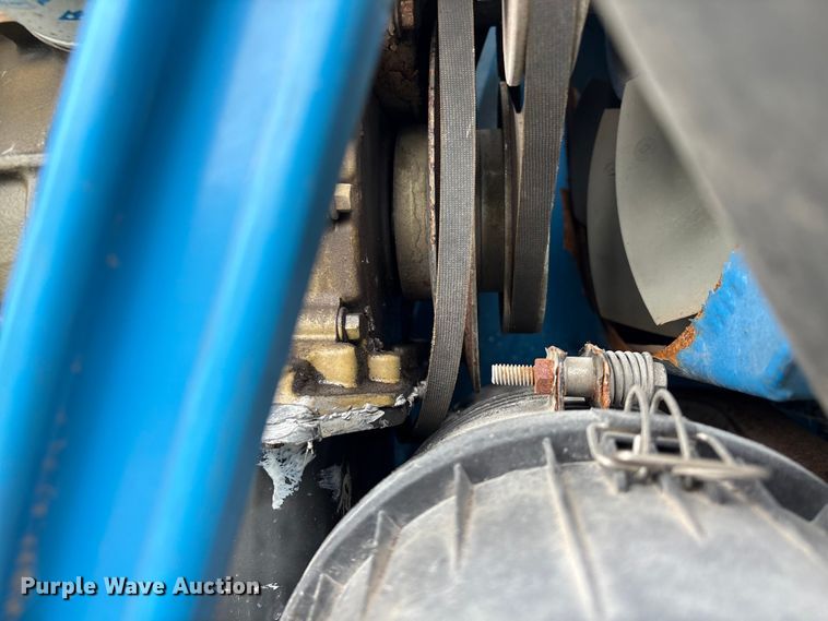 image for item EA7212 2015 Genie Z-80/60 boom lift