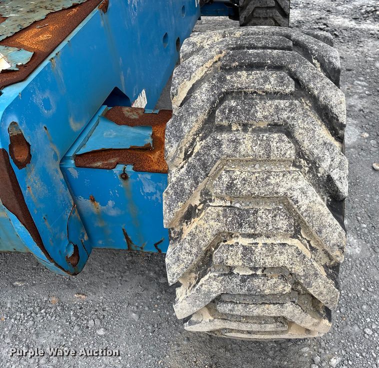 image for item EA7212 2015 Genie Z-80/60 boom lift