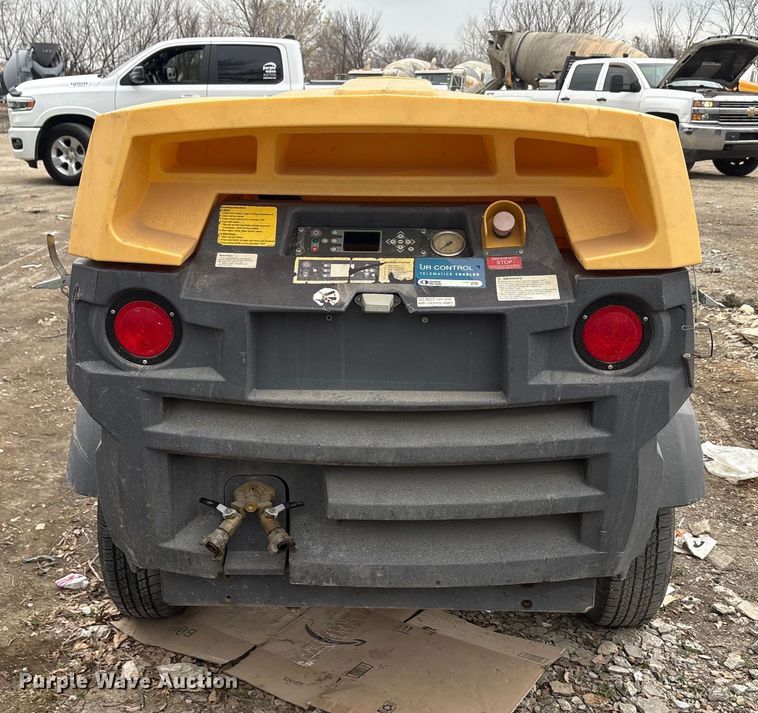 image for item EA7919 2018 Atlas XAS185KD7t4UR-7CW air compressor