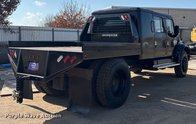 image for item EA7920 1991 International 3800 Crew Cab flatbed truck