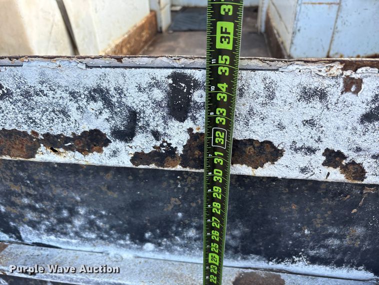 image for item EA7921 2009 Chevrolet C5500 Crew Cab utility / service truck