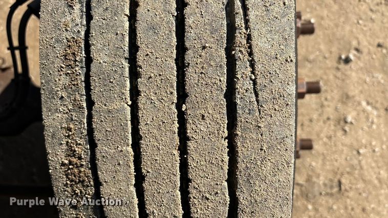 image for item EA7921 2009 Chevrolet C5500 Crew Cab utility / service truck