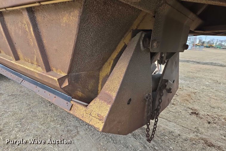 image for item EB1232 1980 Fruehauf bottom dump pup trailer