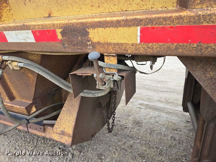 image for item EB1232 1980 Fruehauf bottom dump pup trailer