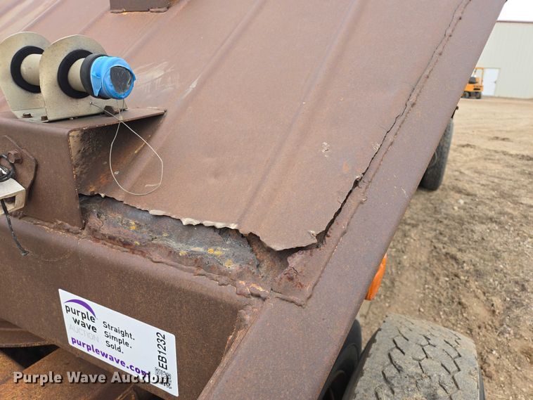 image for item EB1232 1980 Fruehauf bottom dump pup trailer