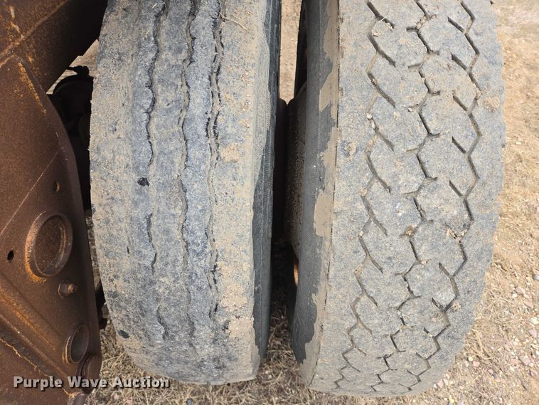 image for item EB1232 1980 Fruehauf bottom dump pup trailer