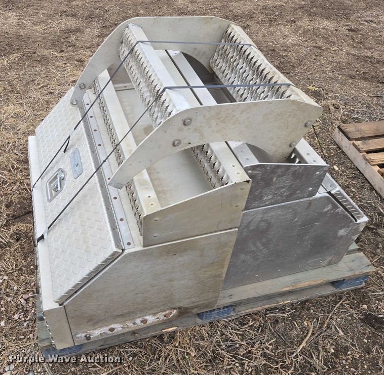 image for item EB1233 Protech truck parts  