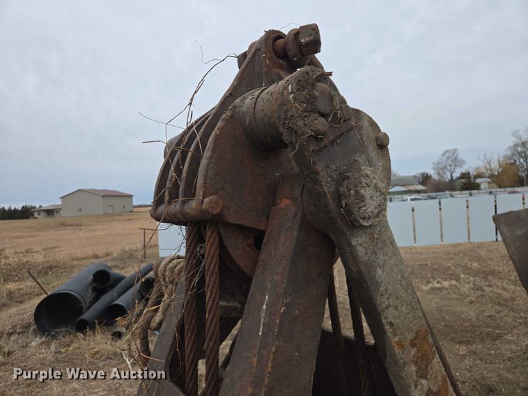 image for item EB1235 Owen RG67 grapple