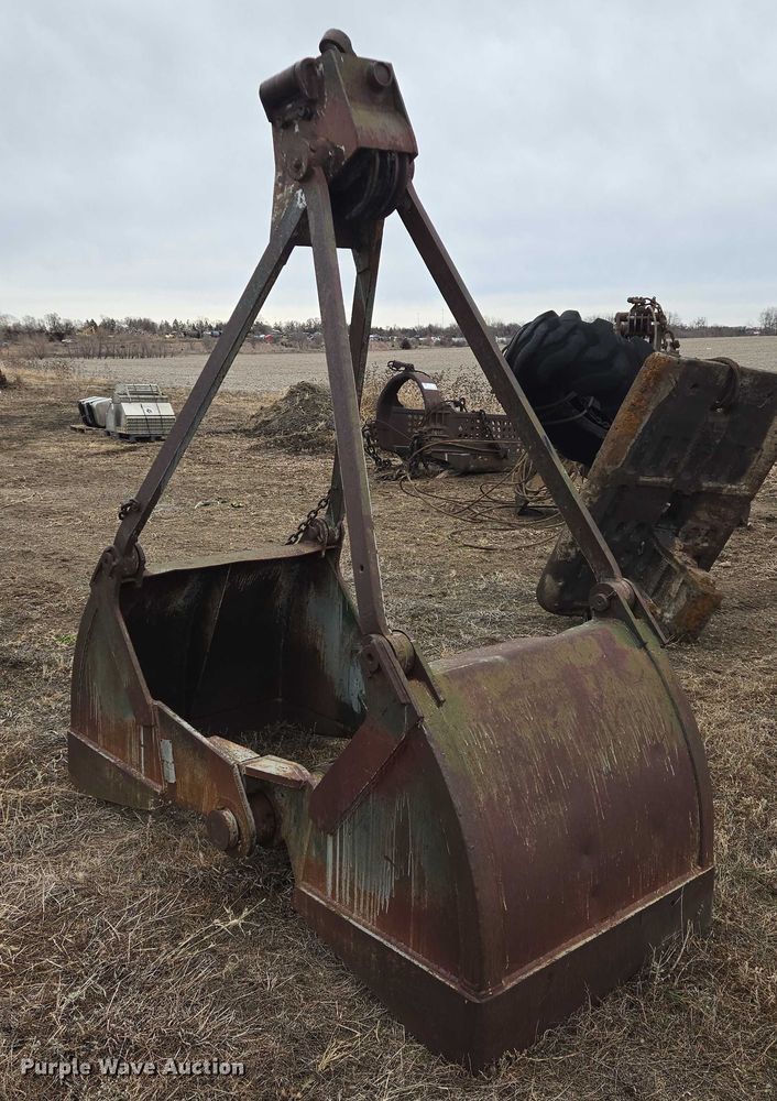 image for item EB1236 Williams 27MRLZ clamshell bucket