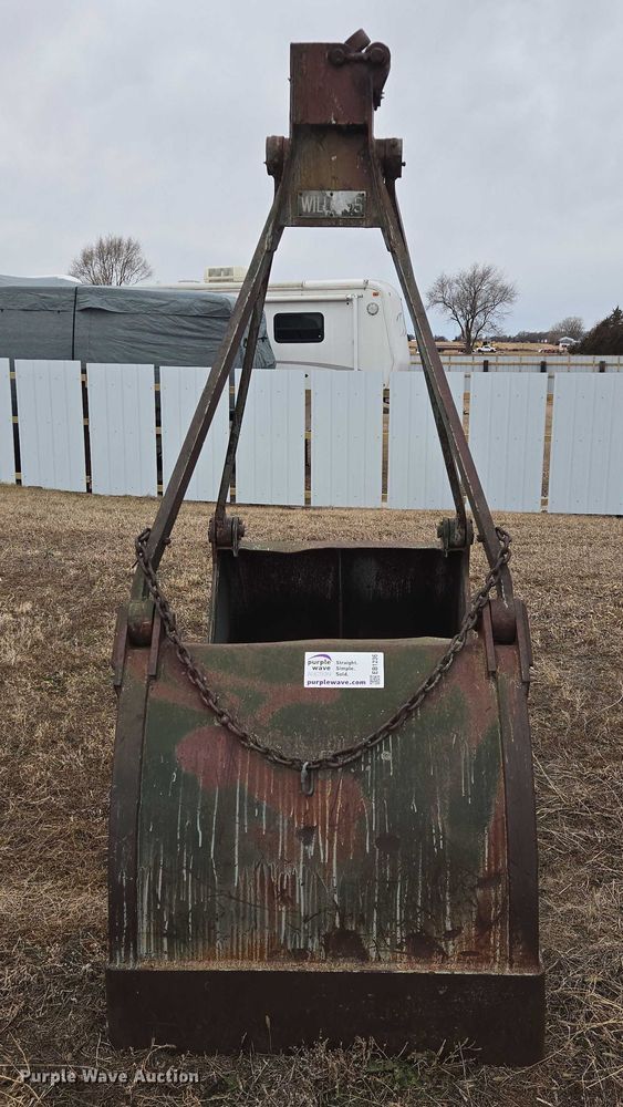 image for item EB1236 Williams 27MRLZ clamshell bucket