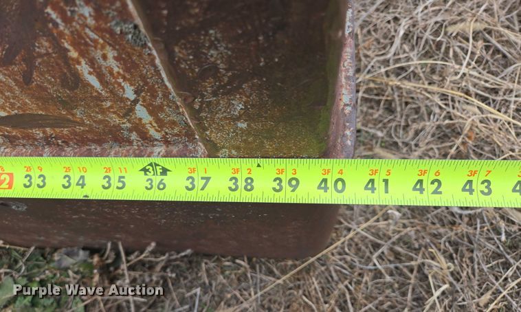 image for item EB1236 Williams 27MRLZ clamshell bucket