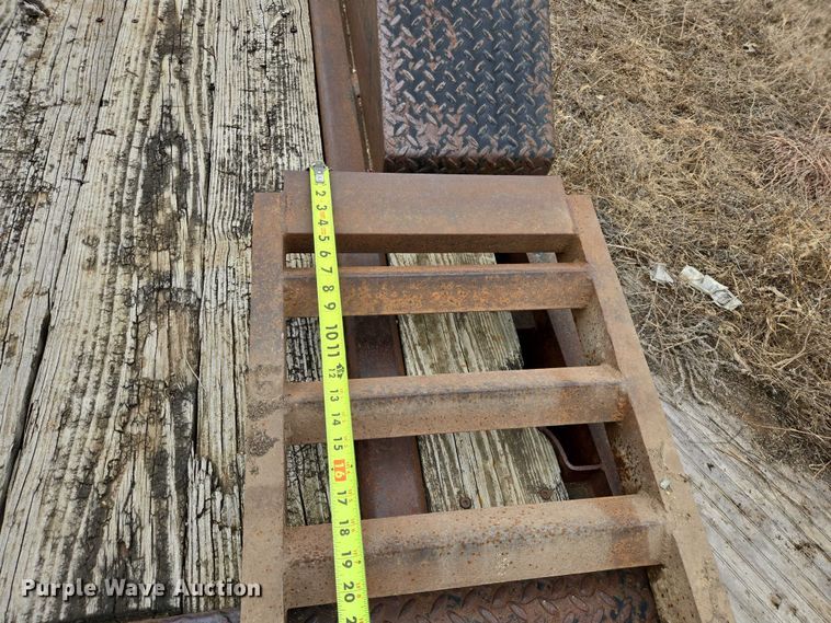 image for item EB1239 1999 Pride of Nebraska equipment trailer