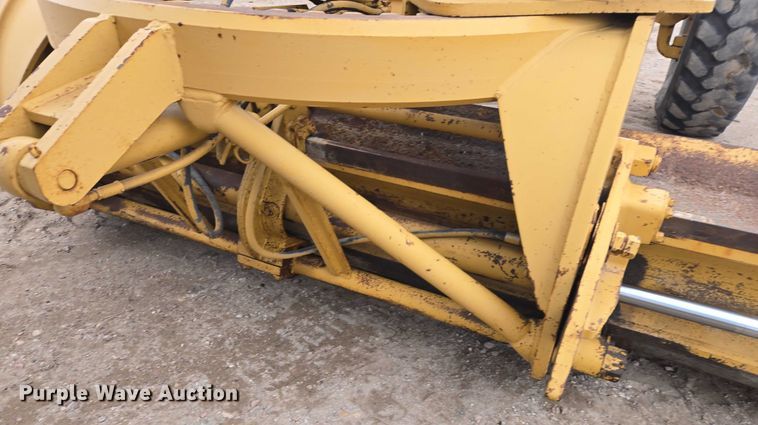 image for item EB1241 1979 Caterpillar 140G motor grader