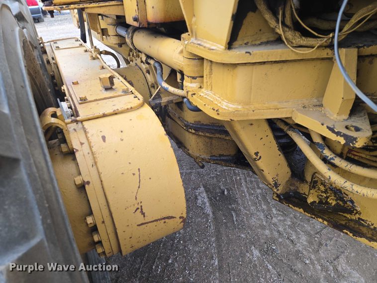 image for item EB1241 1979 Caterpillar 140G motor grader