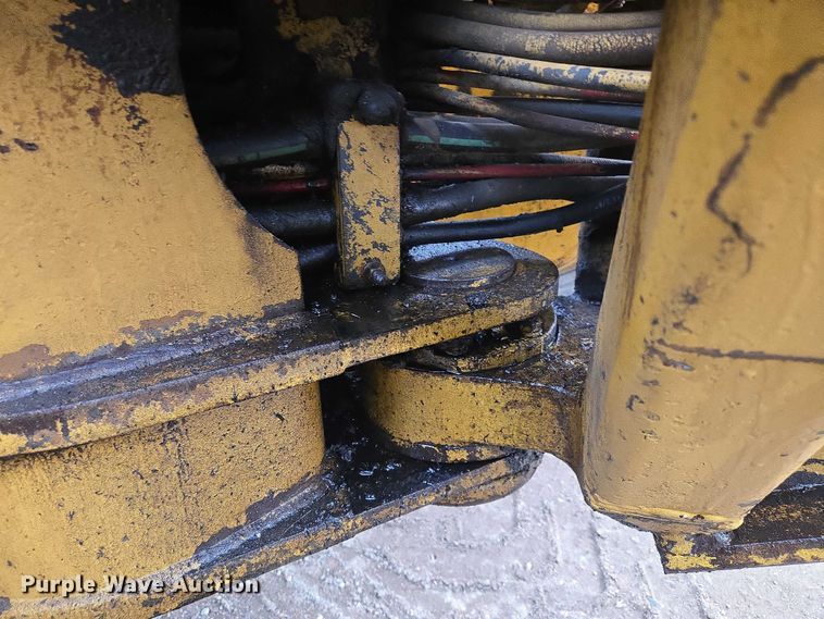 image for item EB1241 1979 Caterpillar 140G motor grader