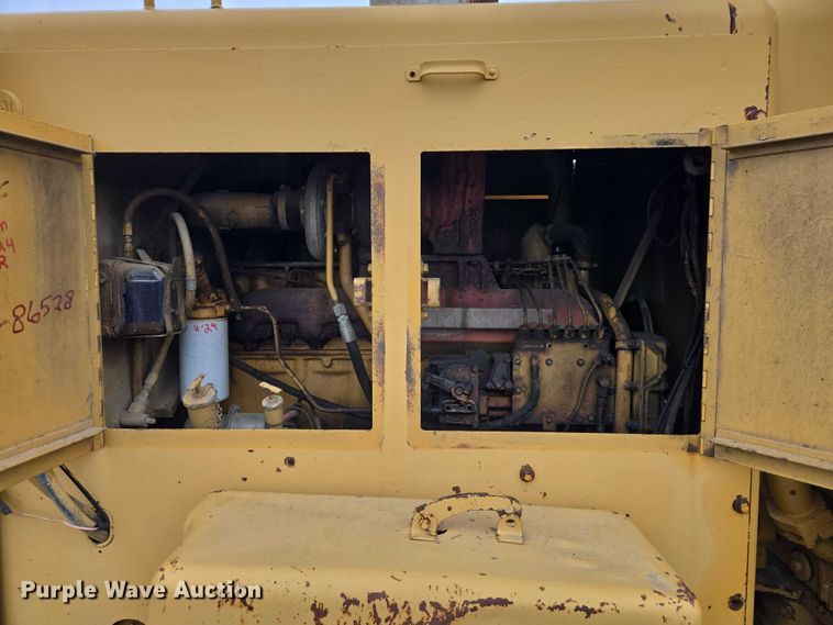 image for item EB1241 1979 Caterpillar 140G motor grader