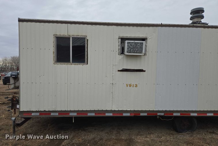 image for item EB1242 1986 Sioux Falls Structures mobile office trailer