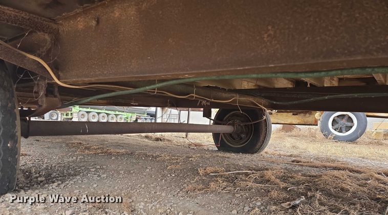 image for item EB1242 1986 Sioux Falls Structures mobile office trailer