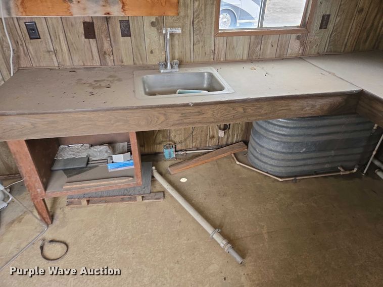 image for item EB1242 1986 Sioux Falls Structures mobile office trailer